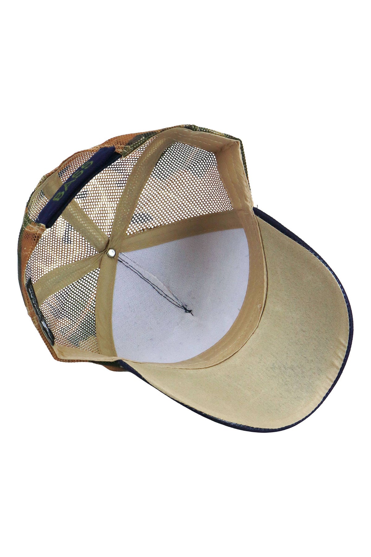 Jumping Bass Hunt Camo Mesh Trucker Hat