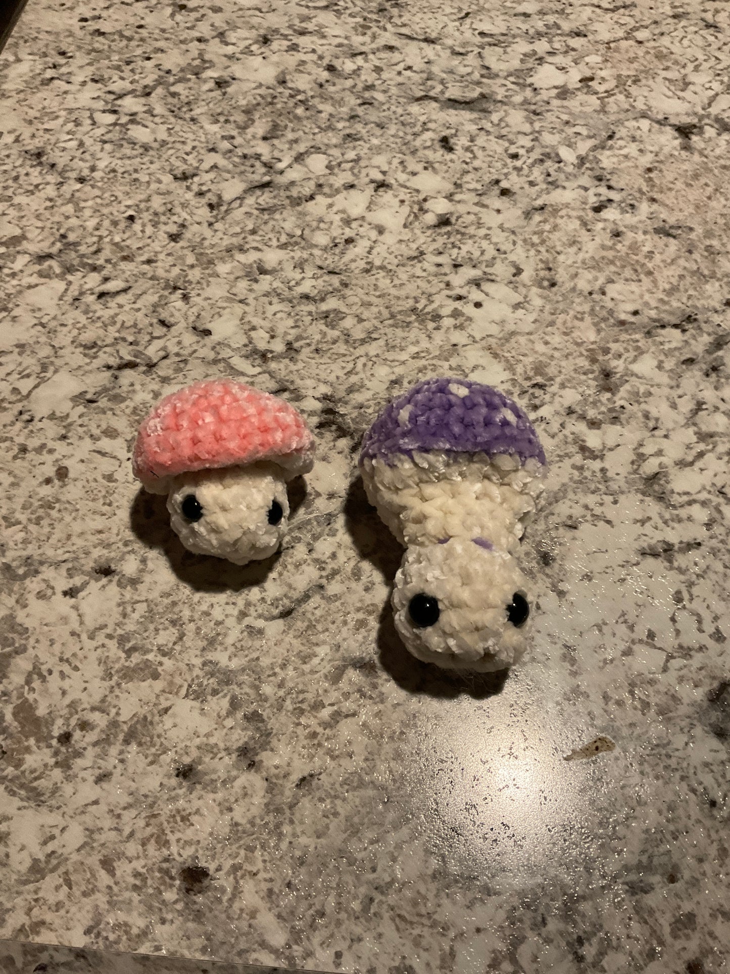 Crochet popping mushroom small