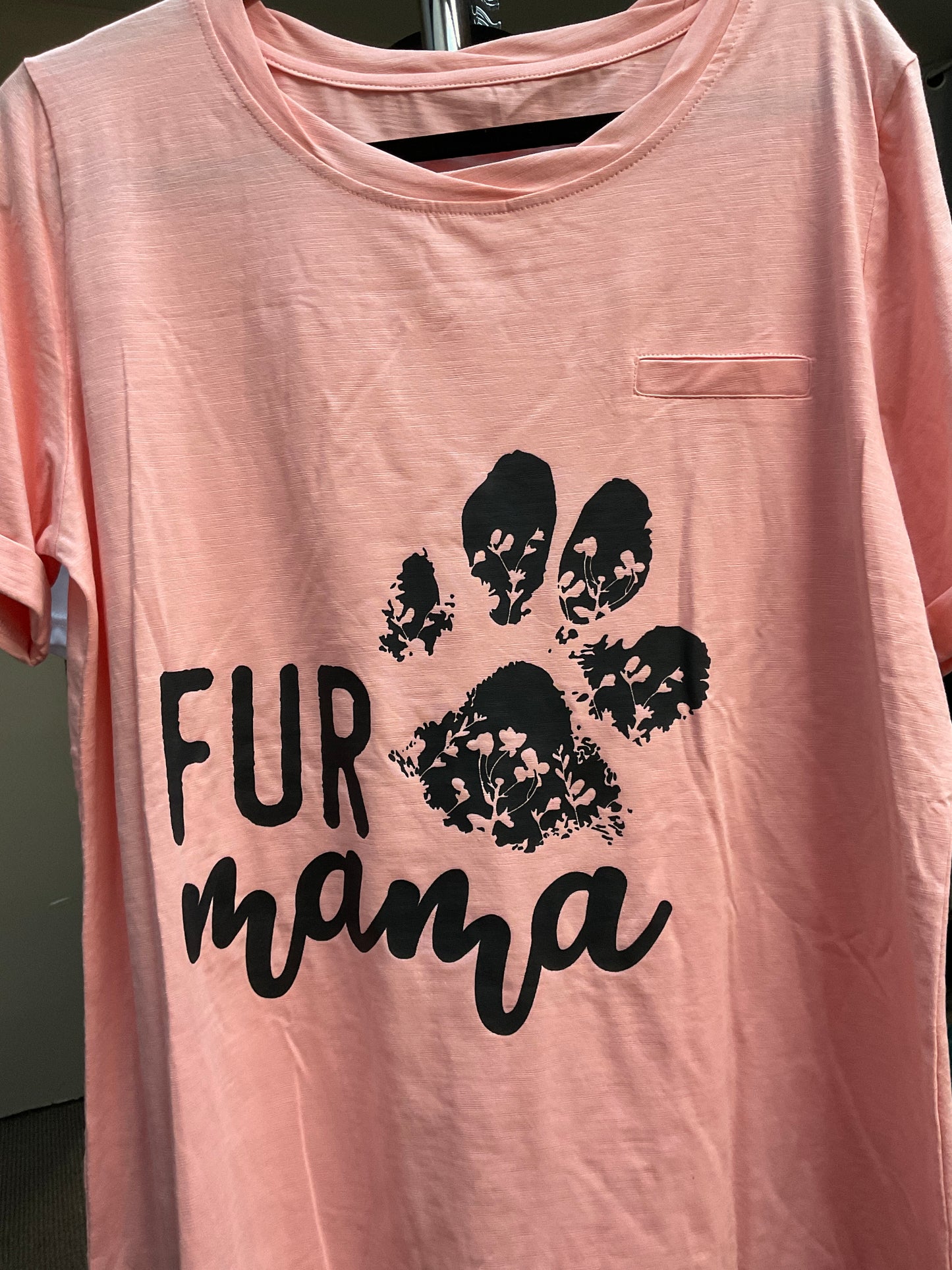 Fur mama T-shirt