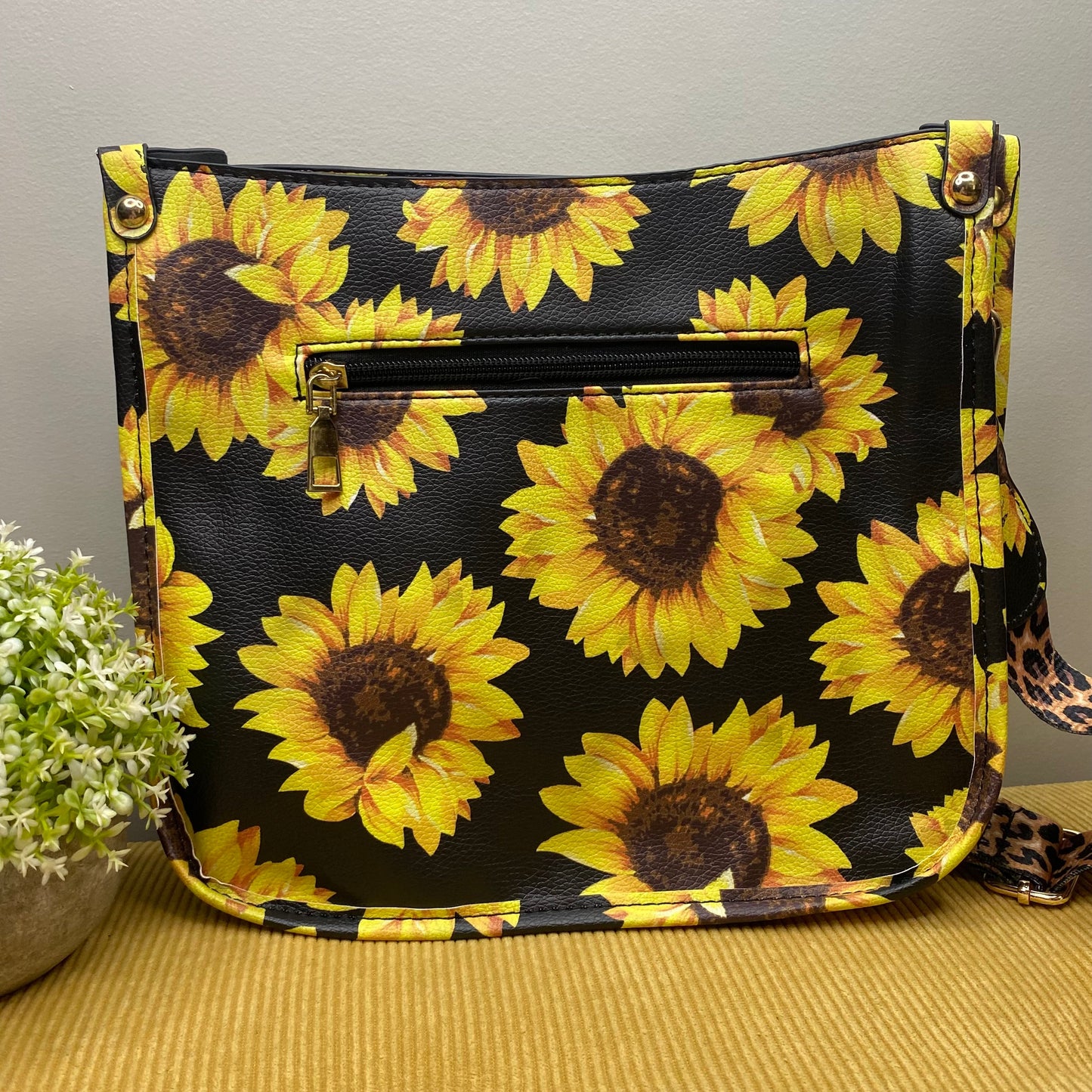 Audrey Crossbody Purse - Sunflowers on Black