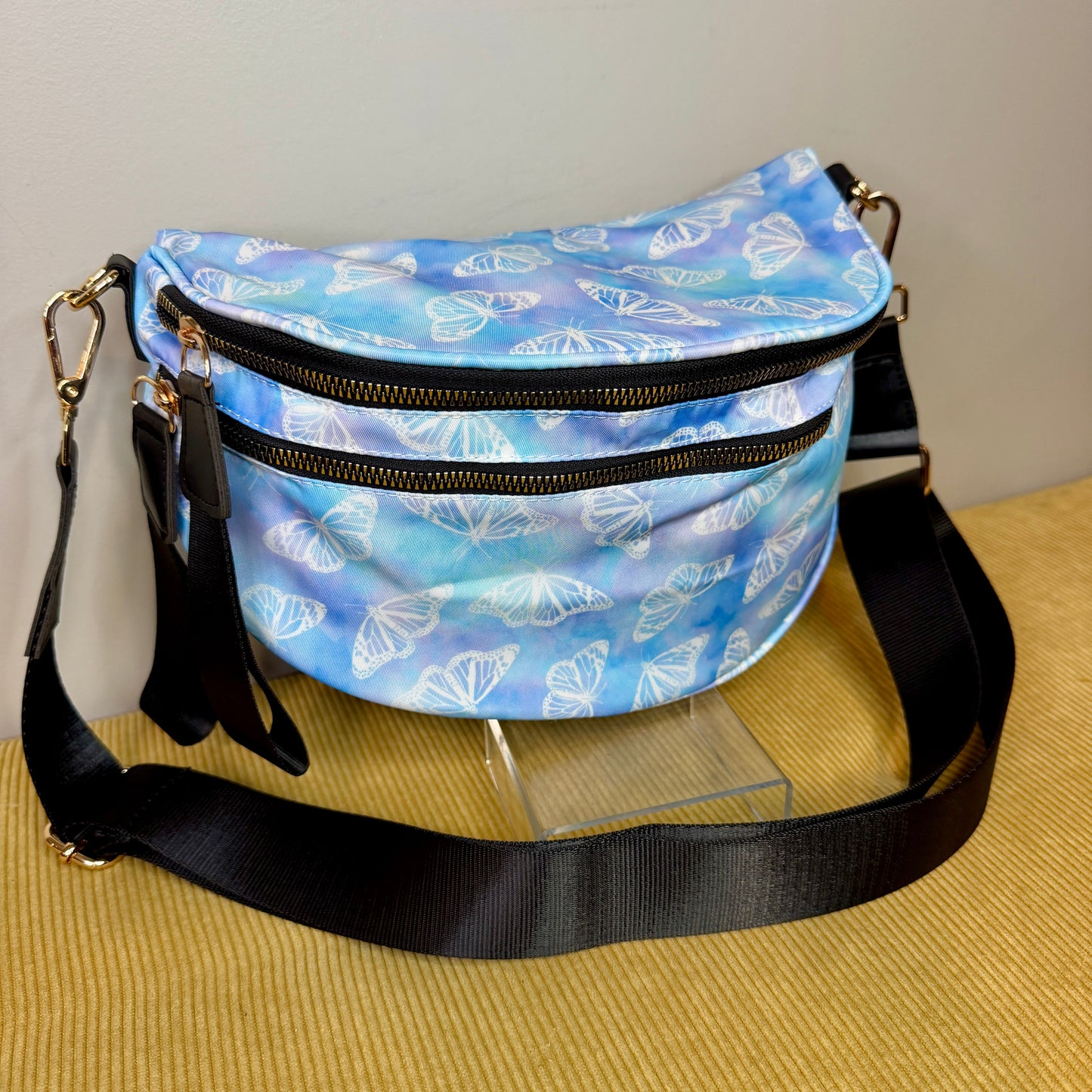 The Roni Nylon Crossbody - Butterfly Blue Purple
