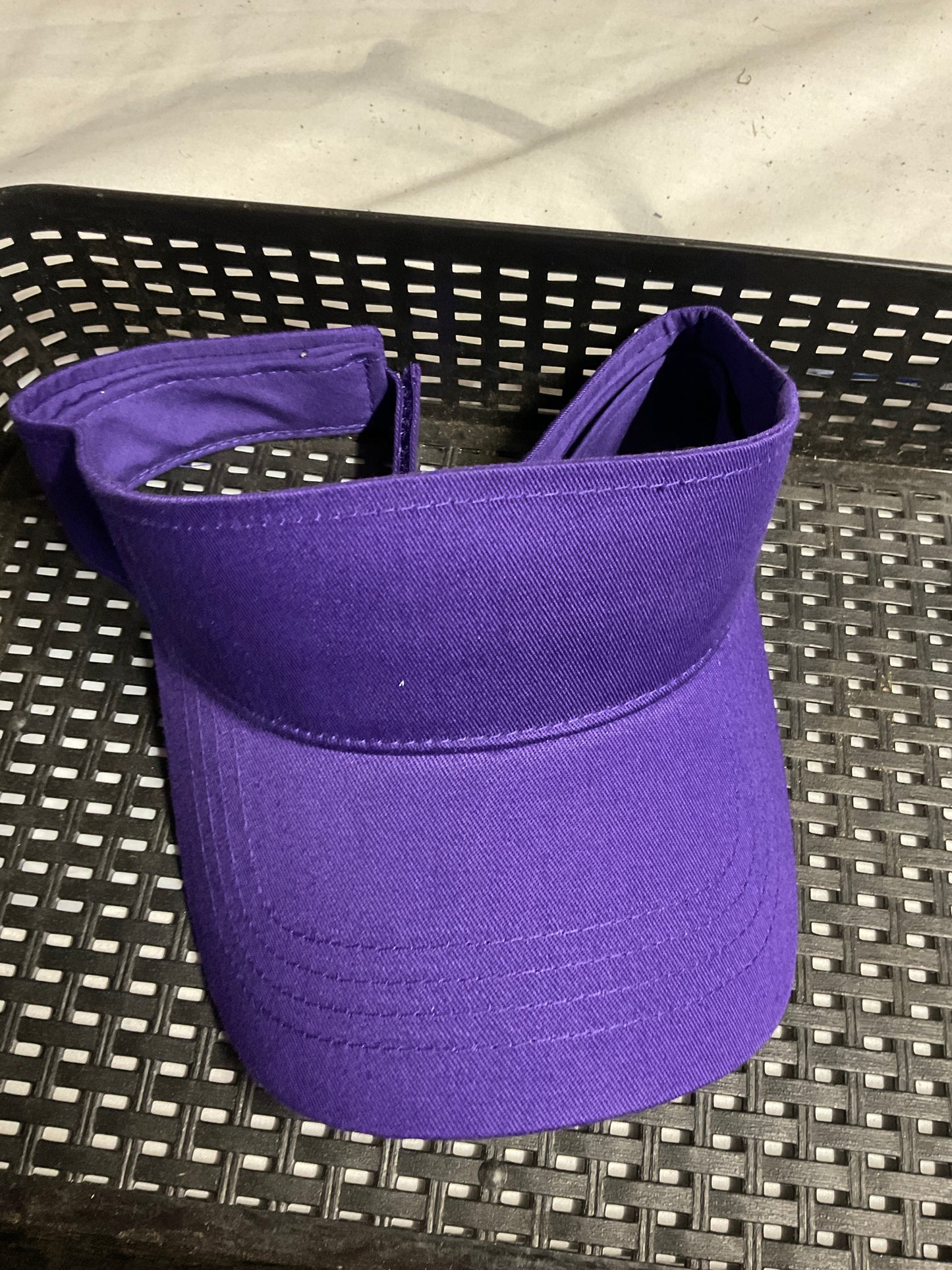 Visor solid hat