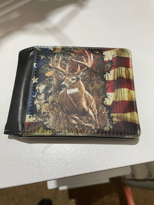 Deer wallet with flag