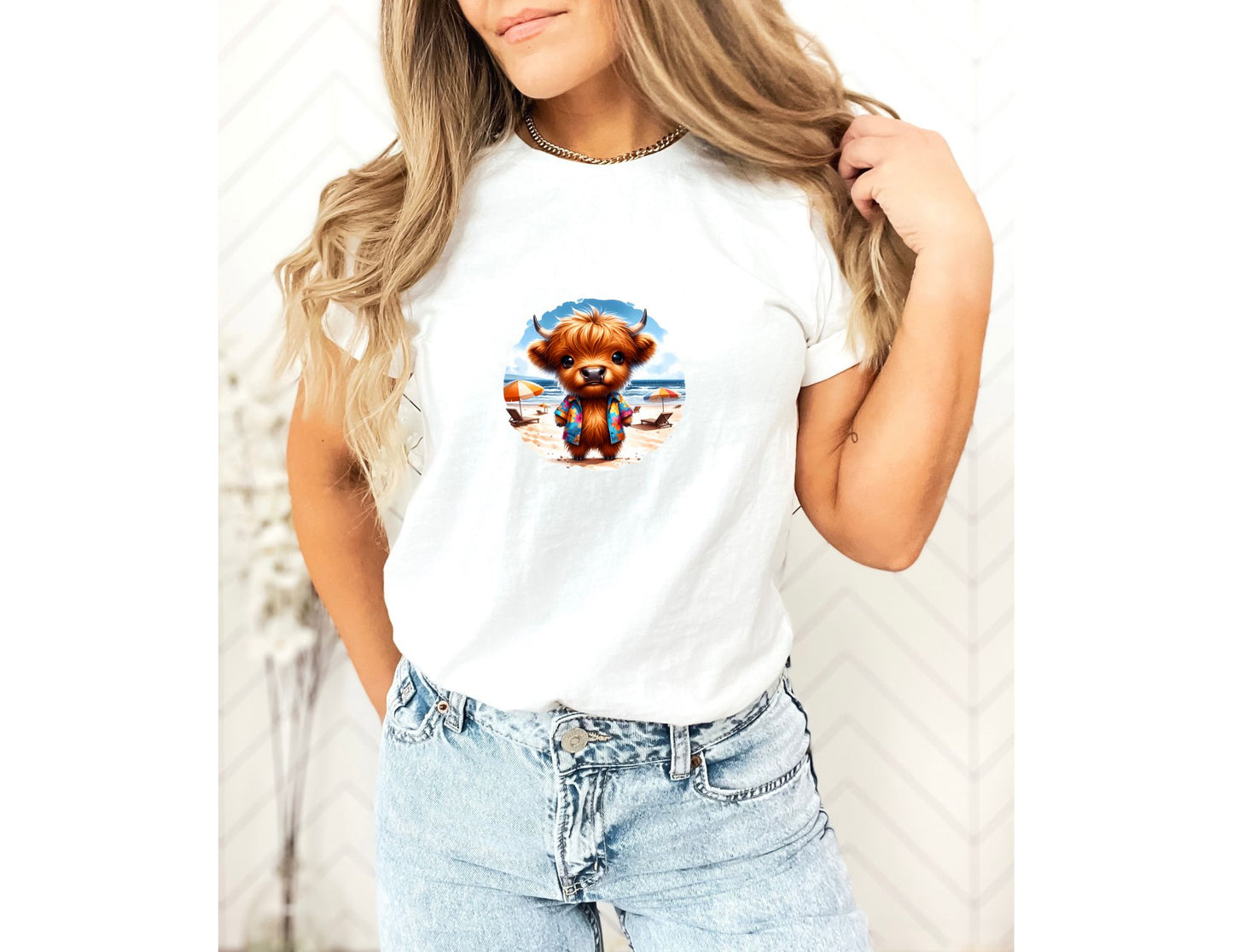 Highland Cow Boy Beach T-shirt